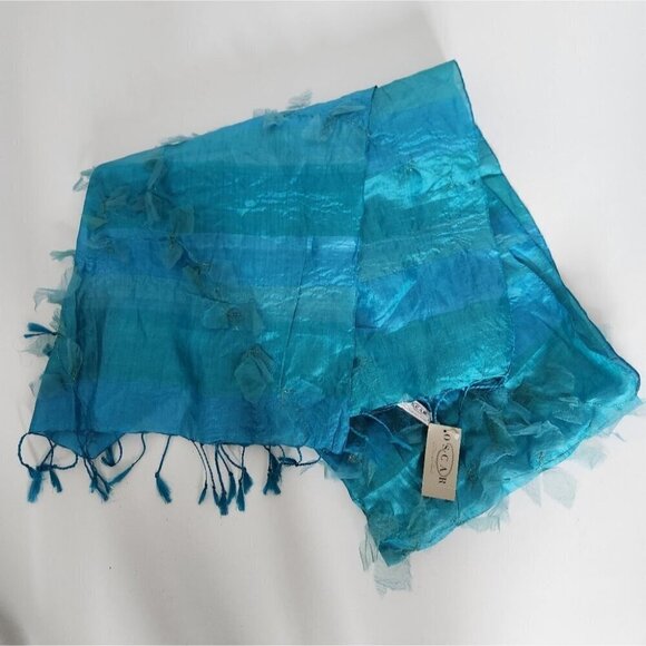NWT OSCAR DE LA RENTA | 100% raw silk scarf wrap appliqued leafs turquoise blue - Picture 2 of 6